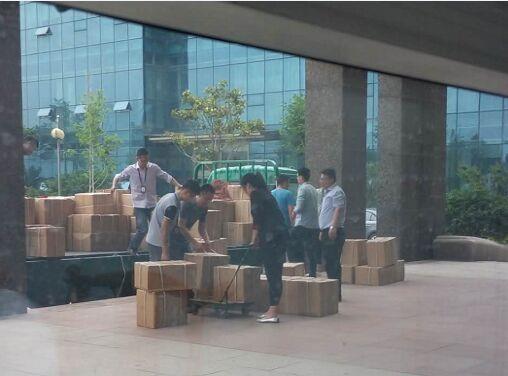 眾人齊，泰山移